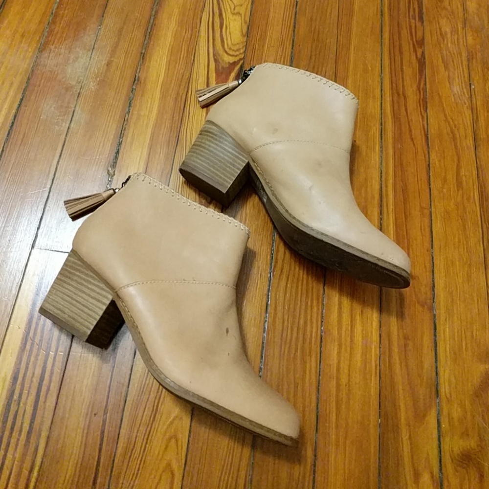 Toms Tan Leather Ankle Boots